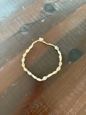 Kids Puca shell necklace